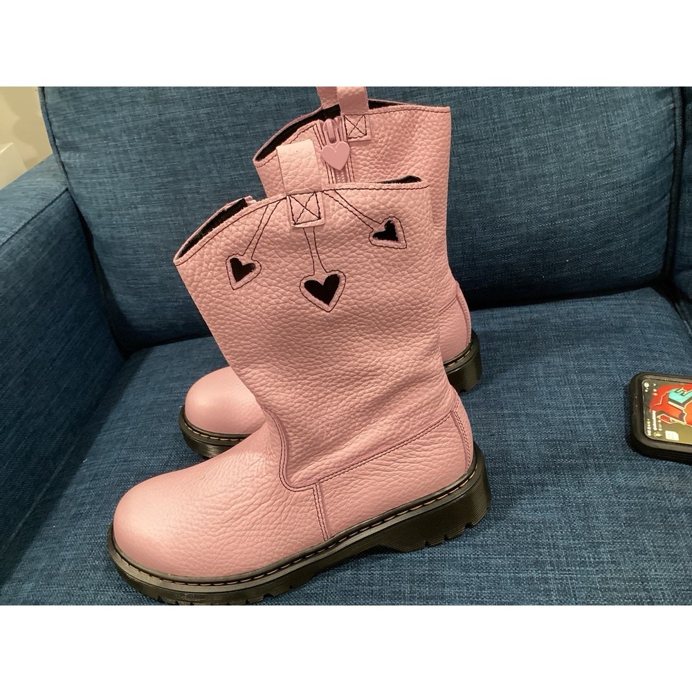 Dr Doc Martens Bex Heart P-O Boots Cowgirl Women's Size 6 Soft Pink Leather NEW